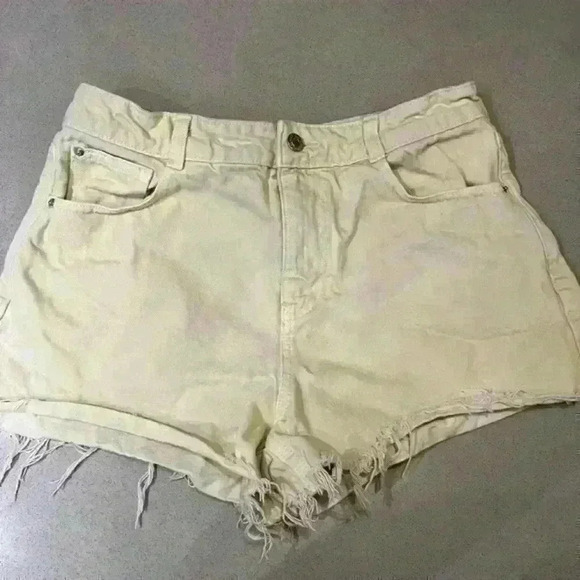 Zara Pants - Zara yellow tye dye shorts